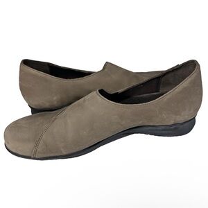 Mephisto Women's Flats in Taupe